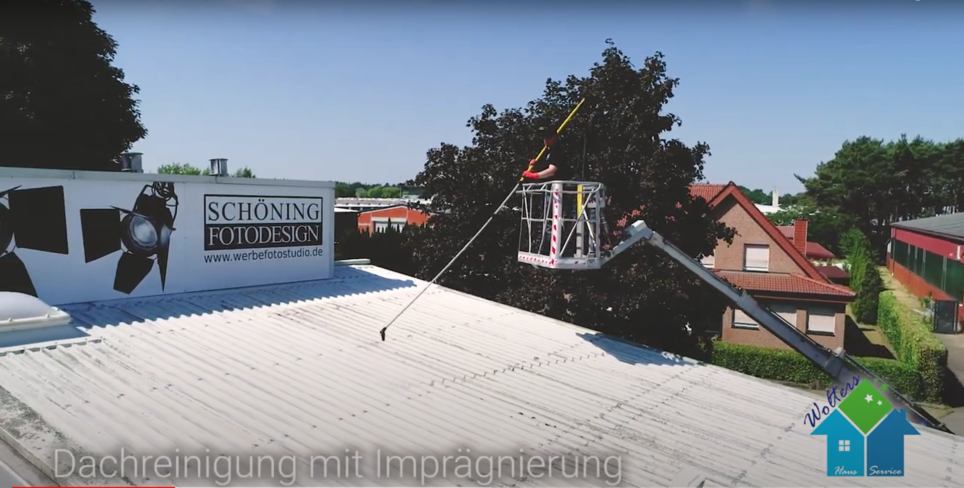 Dach-Komplettreinigung in Rheine: Gr&uuml;ndliche Tiefenreinigung f&uuml;r Ihr Dach.